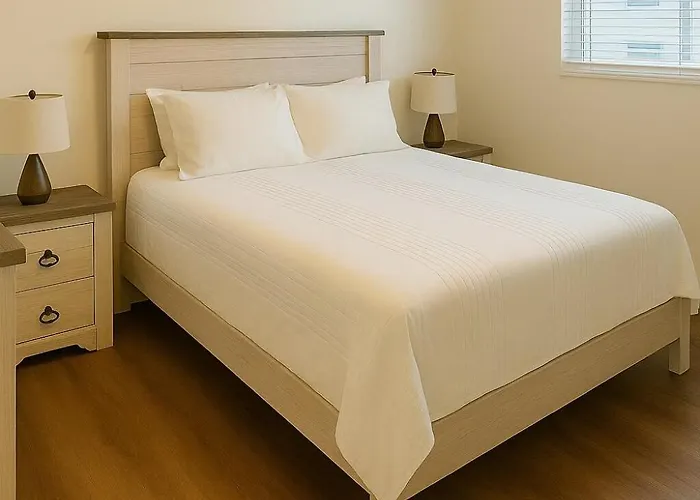 Luxury 4br Walk To Fashion Sq Apartment *